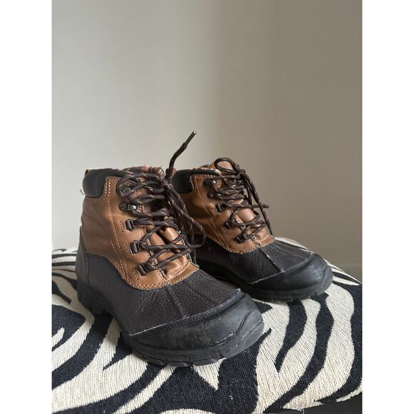 Bass kids hiking boots, size 2 - Picture 2 of 10